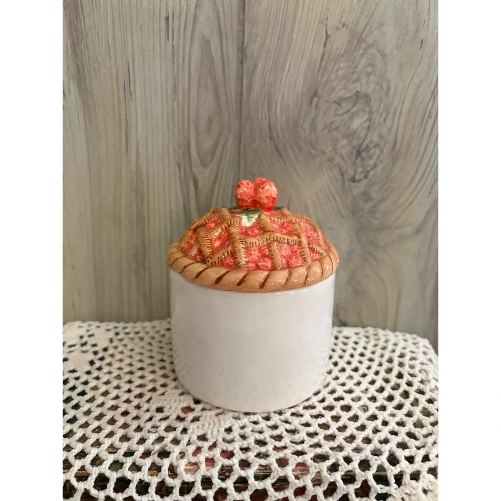 Vintage Ceramic Strawberry Pie Jam Jar Lattice Lid Sugar Bowl